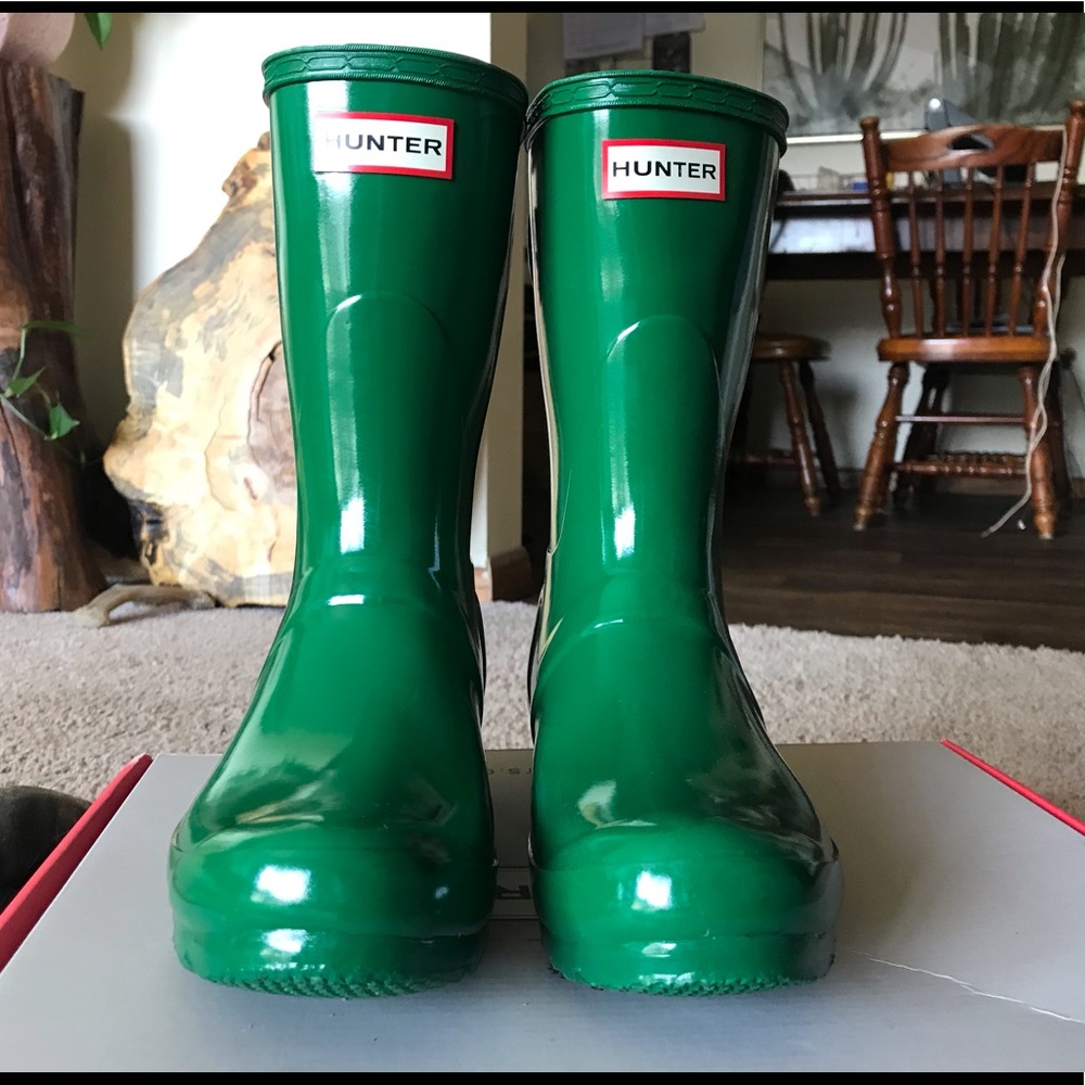Hunter Glossy Emerald Green Short Rain Boots - Picture 2 of 8